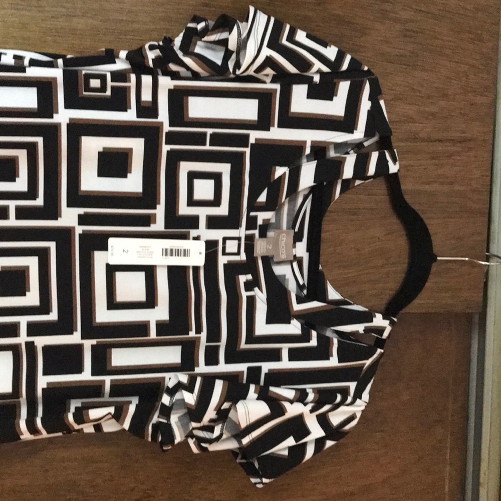 Dress - Picture 2 of 3